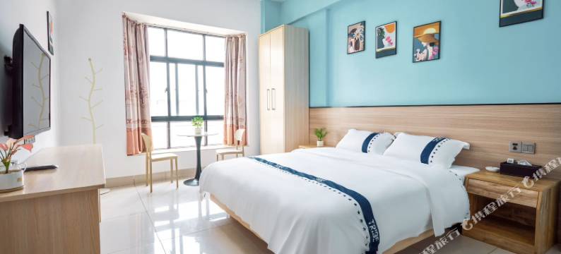 曼泊公寓(茂名电白万达广场店)图片