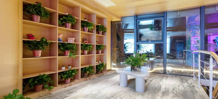 云庭民宿(徐州德基广场店)图片