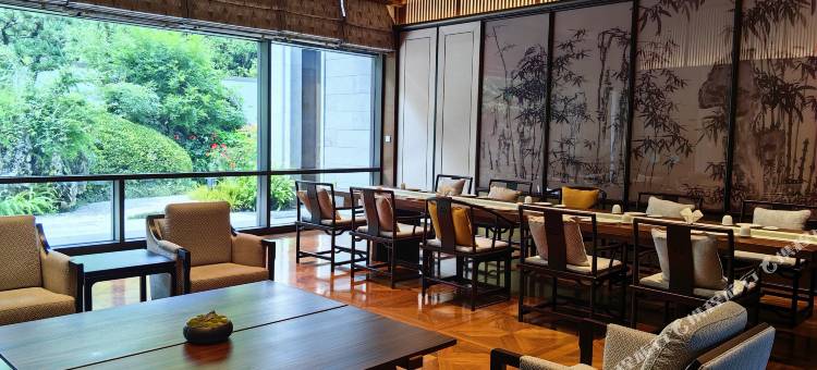 柯岩.鉴澜阁图片