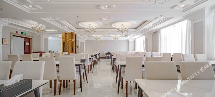 额尔古纳大饭店图片
