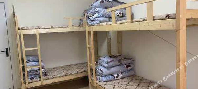 蓝莲花青年旅舍(嘉定南翔地铁站店)图片