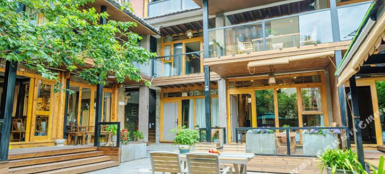 丽江燕巢居客栈(束河古镇店)图片