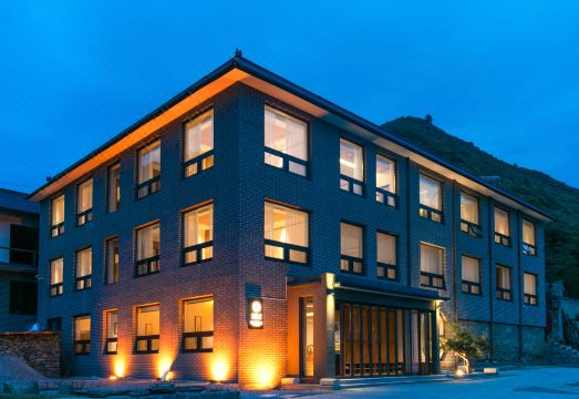 花筑奢·五台山明斋云居观景酒店（五爷庙殊像寺店）外景图