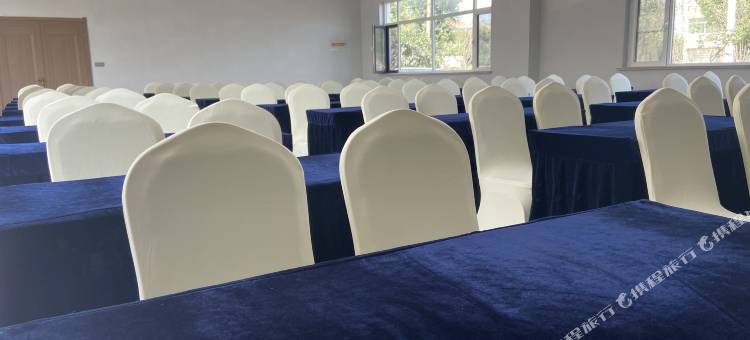 维也纳酒店(胶州胶东国际机场店)图片