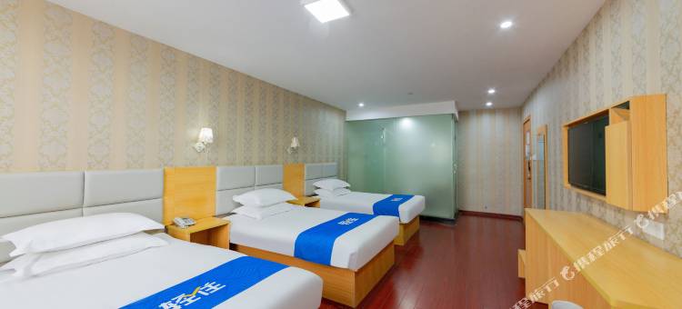 轻住·华庭优选酒店(上海沪南公路航头地铁站店)图片