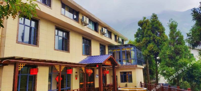 南岳興迎山庄(衡山风景区店)图片