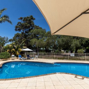 玛格利特河观光园酒店(Margaret River Tourist Park)图片