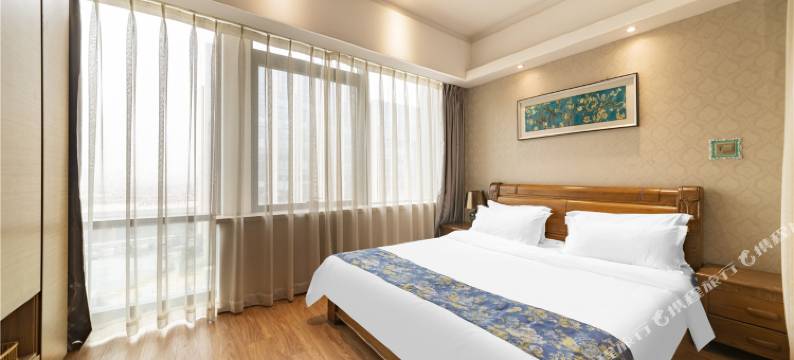 琨庭酒店公寓(济南世茂宽厚里店)图片