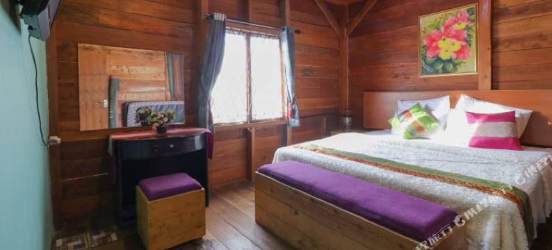 连布尔音粗伊斯兰别墅和餐厅(Lembur Incu Syariah Villa & Resto)图片