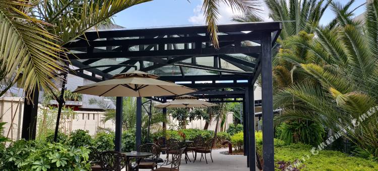 临沧瑞尚悦景大酒店(沃尔玛广场玉龙湖公园店)图片