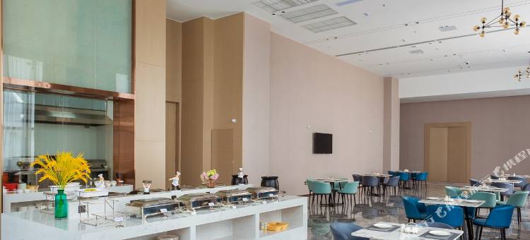 客世界轻奢酒店(贵港客世界商场高铁站店)图片