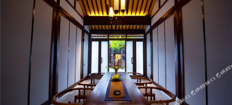 重构空间民宿(扬州仁丰里店)图片