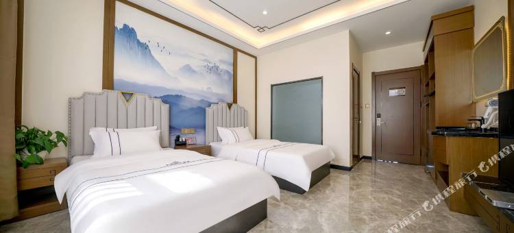 镜泊湖纳山纳湖度假酒店图片