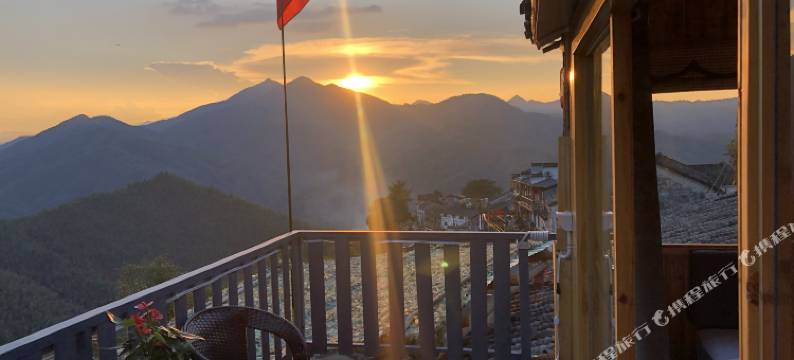 木梨硔·徽居图片