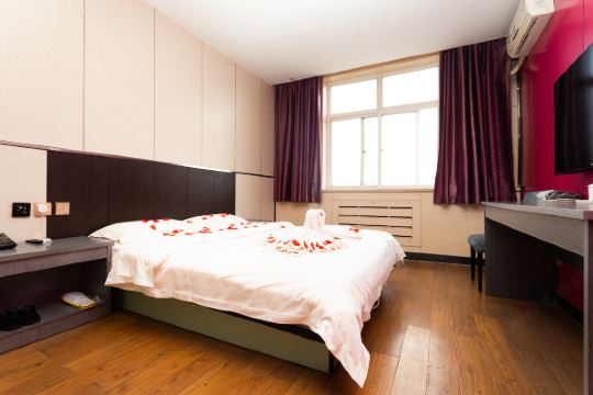 德豪宾馆晋城凤台东街店