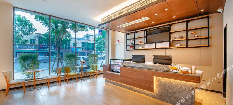 怡莱酒店(乐山嘉兴路美食街店)图片