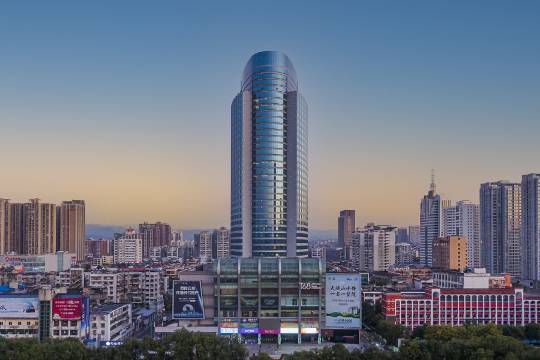 宜昌均瑤國際酒店(宜昌CBD購物中心夷陵廣場店)