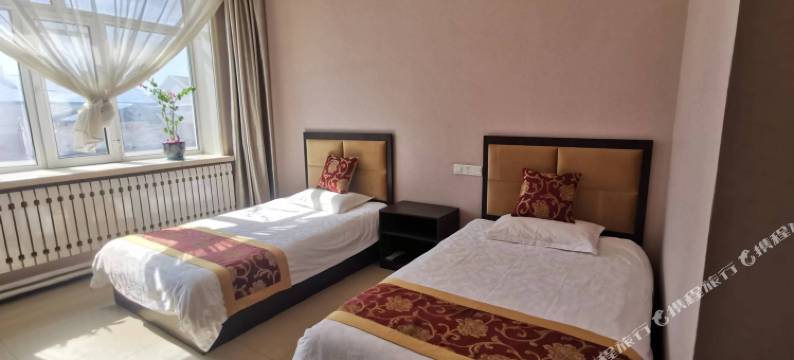 新巴尔虎左旗翌佳宾馆图片