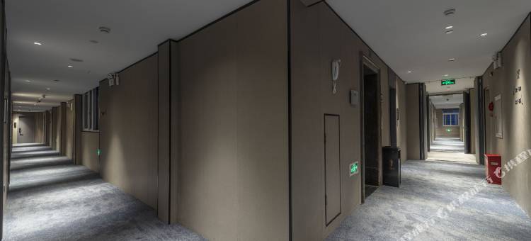 南苑E家Plus酒店(宁波北仑银泰城新大路店)图片