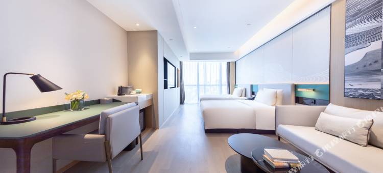 济南CBD山东港口大厦亚朵S酒店图片