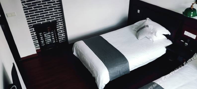 江山保安雨农酒家图片