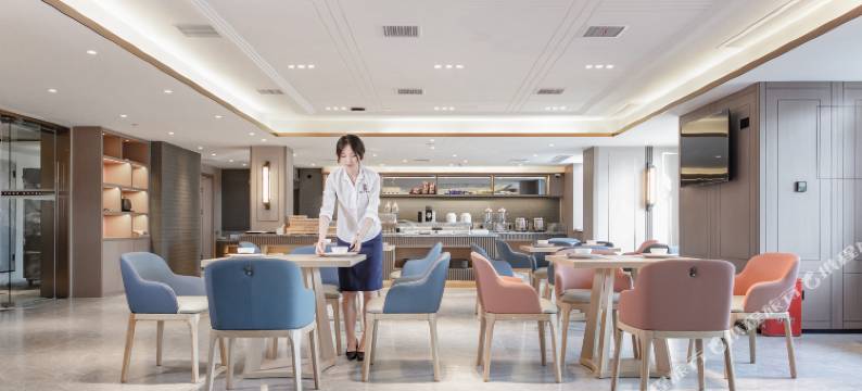 雲泊酒店(武汉国际博览中心四新北路店)图片