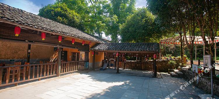 逸龙苑特色民宿(阳朔遇龙河景区店)图片