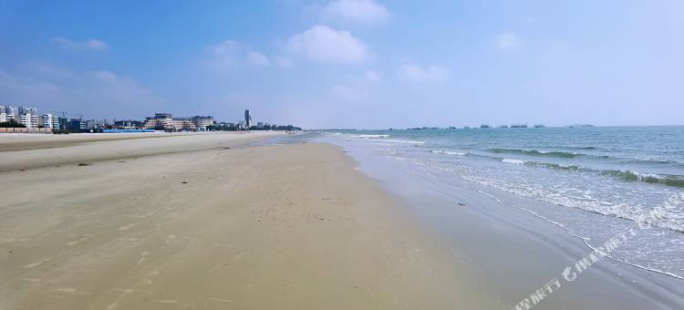 北海蓝色浪花海景公寓(荣和银滩侨港海滩店)图片