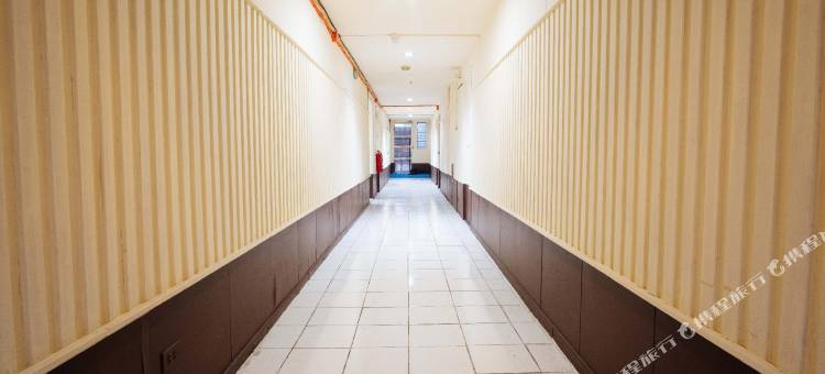 RedDoorz @ Downtown Bacolod图片