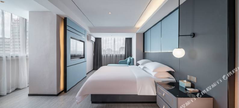 多曼·青悦酒店(南宁火车站明秀路地铁站店)图片