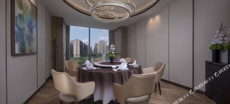 杭州临平皇冠假日酒店图片