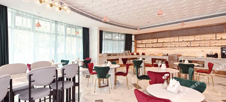 白玉兰酒店(上海大宁灵石公园店)图片