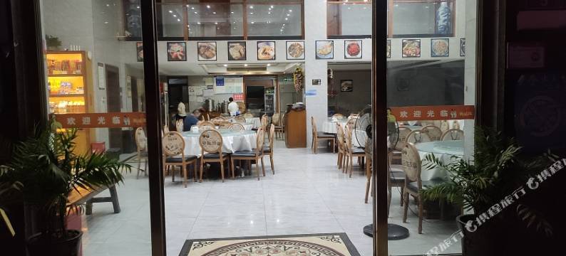 鸿福大酒店图片
