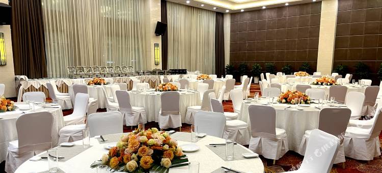 米易宁泽阳光酒店图片