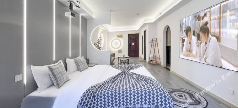 甜宅coco精品酒店(石家庄新百广场万象城店)图片