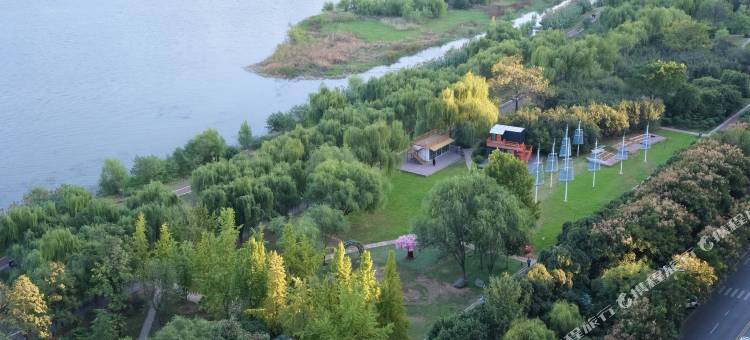 洛禾・云舍|一线河景Designer奢品酒店(珠江路美食广场万达店)图片