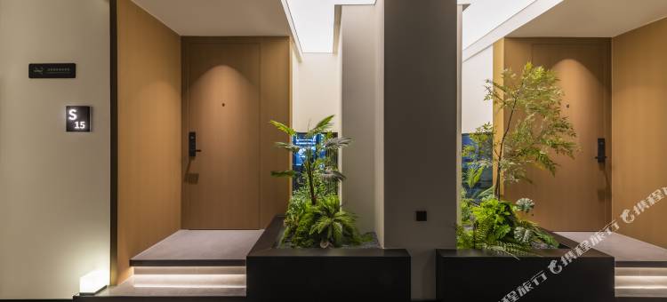 SFEEL设计师酒店(济南鲁商金茂国际广场店)图片