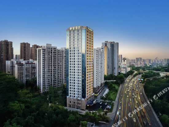 谦益国际酒店(中南大学铁道学院涂家冲地铁站店)