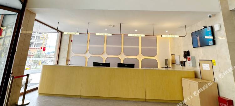 锦江之星(甘孜理塘318国道店)图片