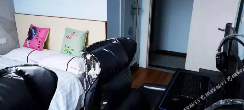 清镇乐游电竞酒店图片