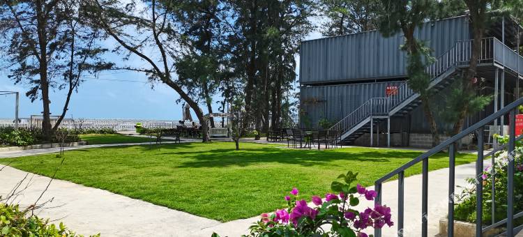 东兴十里海景客栈图片