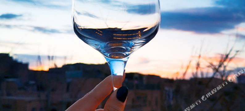 喀什九隆泉美拍民宿图片