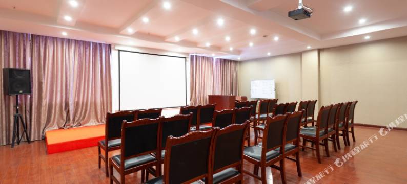 熊猫仔酒店(成都新都店)图片