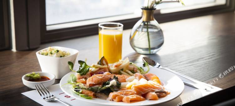 首尔南大门华美达套房酒店(Ramada Hotel & Suites by Wyndham Seoul Namdaemun)图片