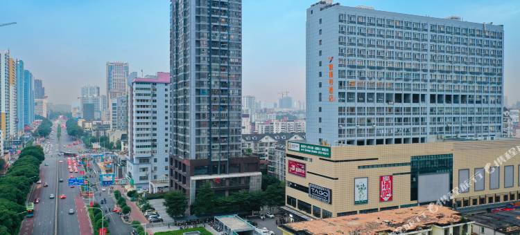 雅斯特酒店(南宁江南万达福建园地铁站店)图片