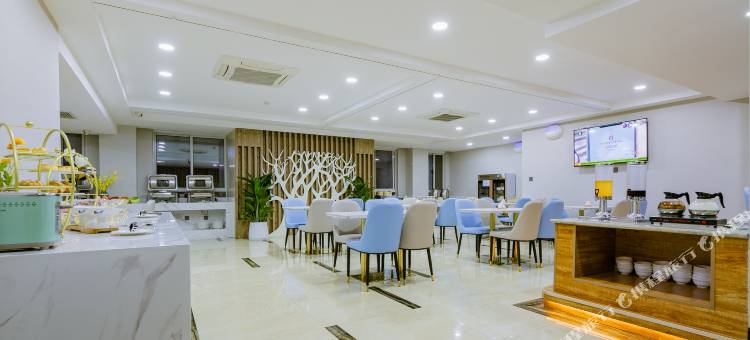 潮漫酒店(西安高铁北站凤城九路地铁站店)图片