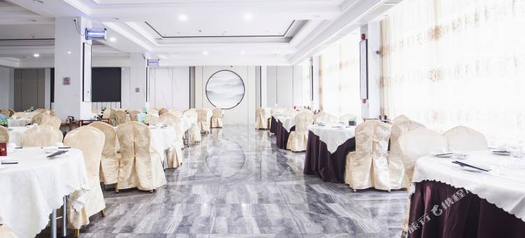 轻住·悦享酒店(阳江东汇城广场店)图片