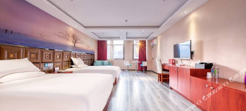 润辉大酒店(兴义客运西站店)图片