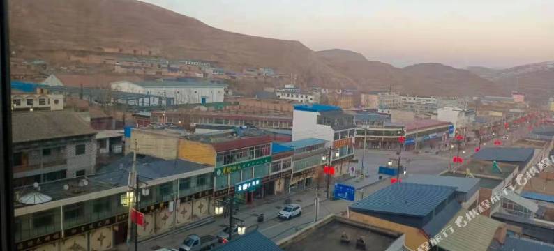 临潭洪和大酒店图片