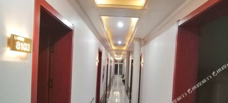 尚霖宾馆(阿拉善左旗吉兰泰镇店)图片